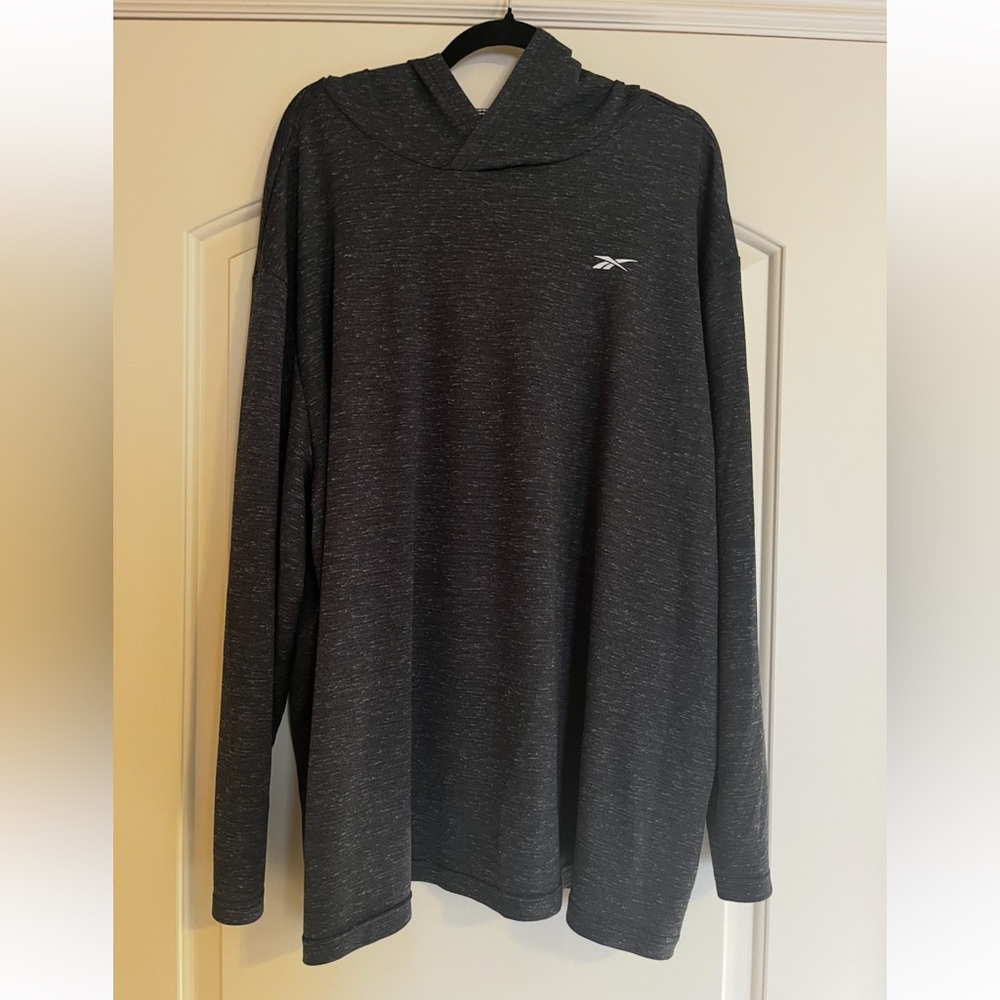 Reebok 3XL lightweight long sleeve hooded tshirt
